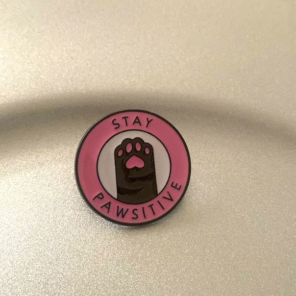Cat Brooch Pin | Stay Pawsitive - Picture 2 of 5